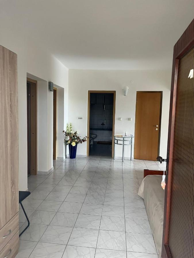 Apartments Lili Senj  Exterior foto