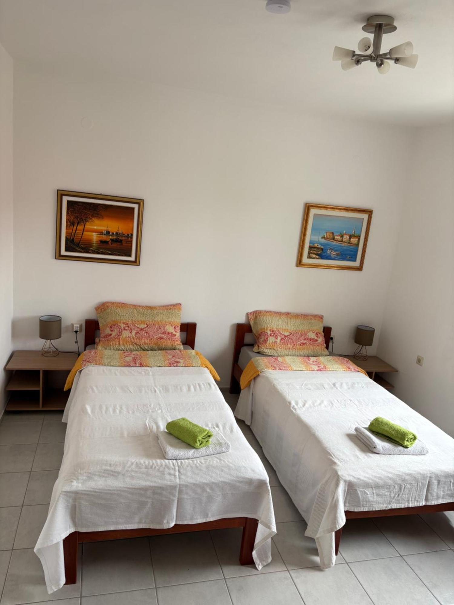 Apartments Lili Senj  Exterior foto